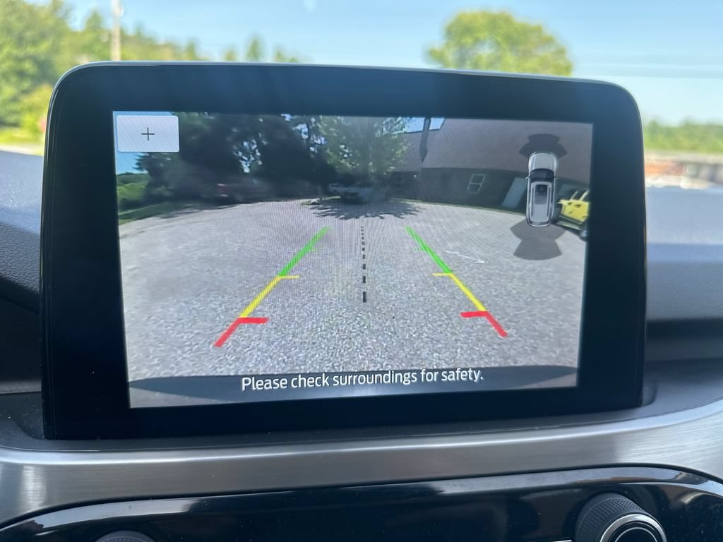 Used 2021 Ford Escape Titanium w/ Class II Trailer Tow Package AWD/4WD image 20