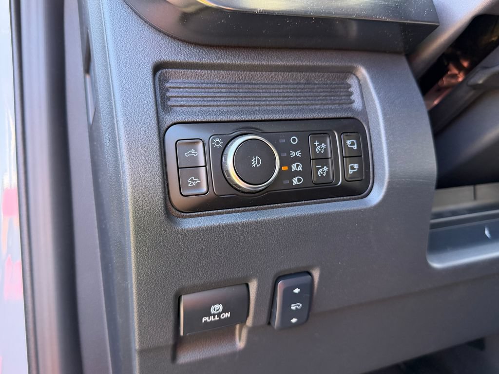 New 2026 Ford F350 Lariat w/ Tremor Off-Road Package AWD/4WD image 25