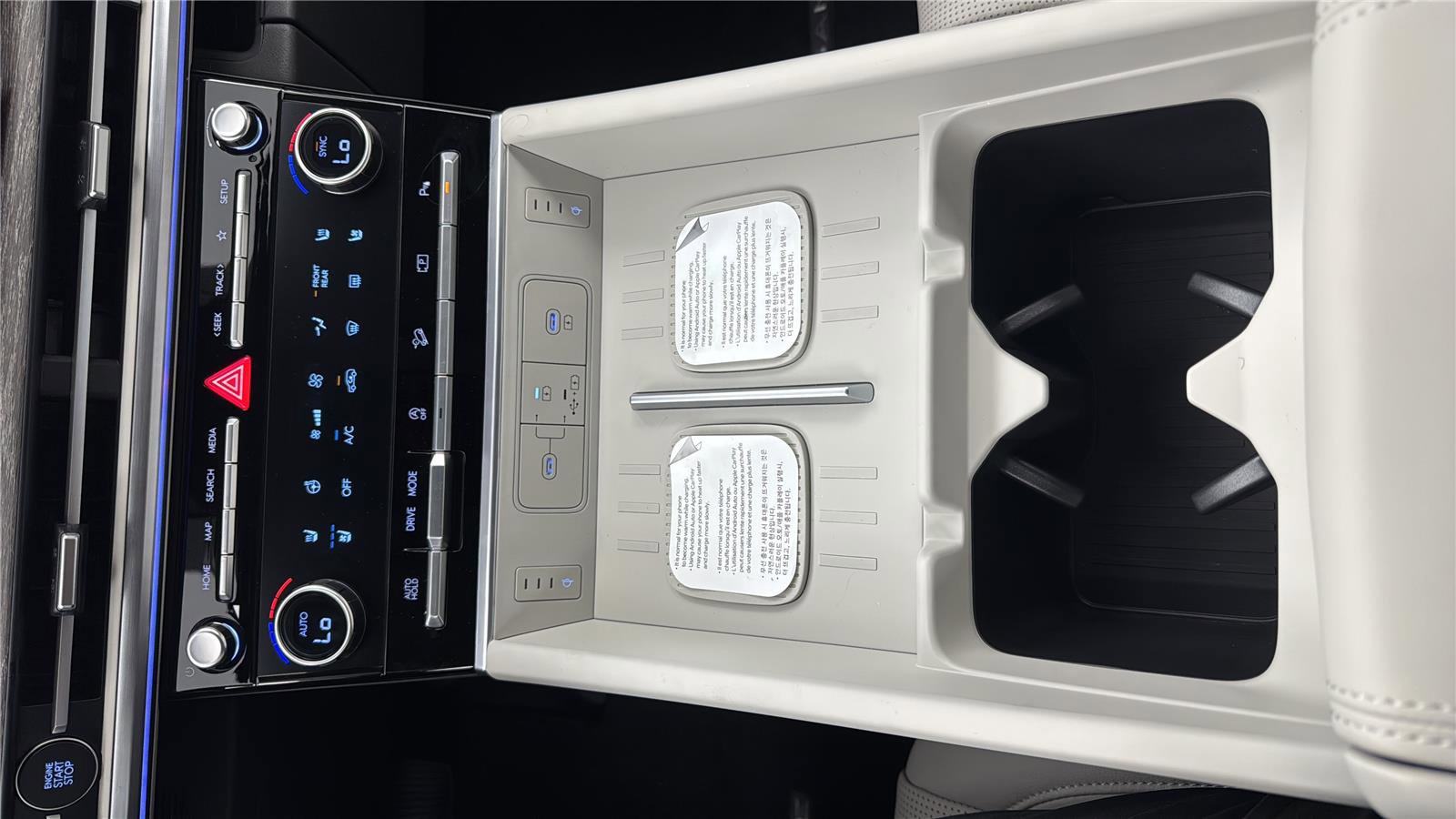 New 2026 Hyundai Santa Fe Limited FWD image 24