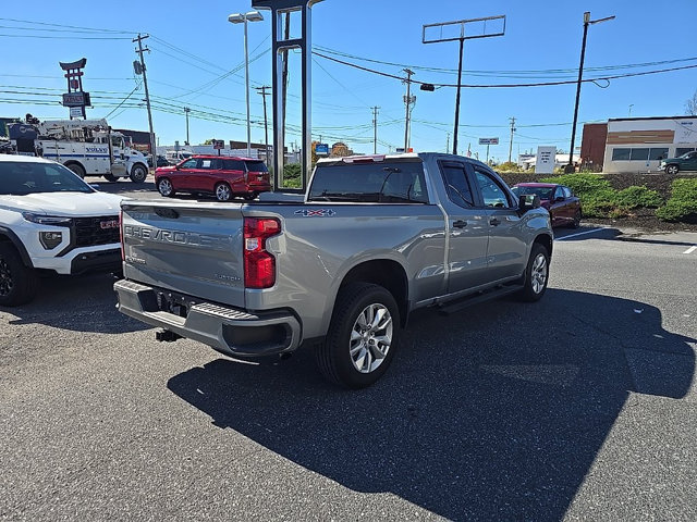 Certified 2023 Chevrolet Silverado 1500 Custom AWD/4WD image 7