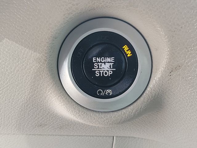 Used 2017 Chrysler Pacifica Touring-L Plus w/ Advanced Safetytec Group image 27