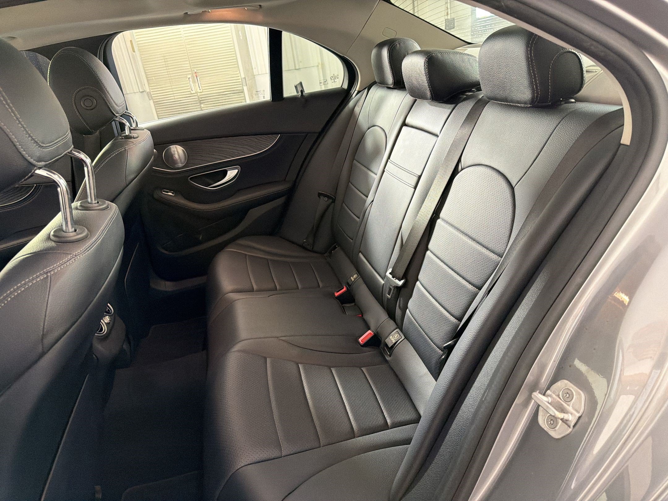 Used 2015 Mercedes-Benz C 300 4MATIC Sedan image 21