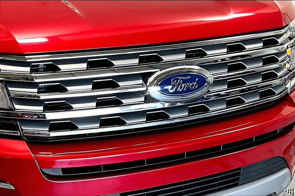Used 2021 Ford Expedition Limited image 30