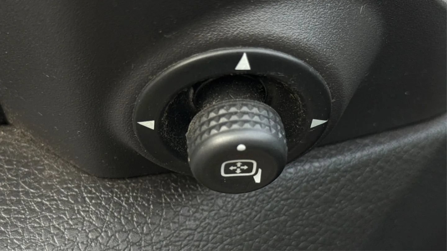 Used 2006 Ford Mustang GT Premium RWD image 34