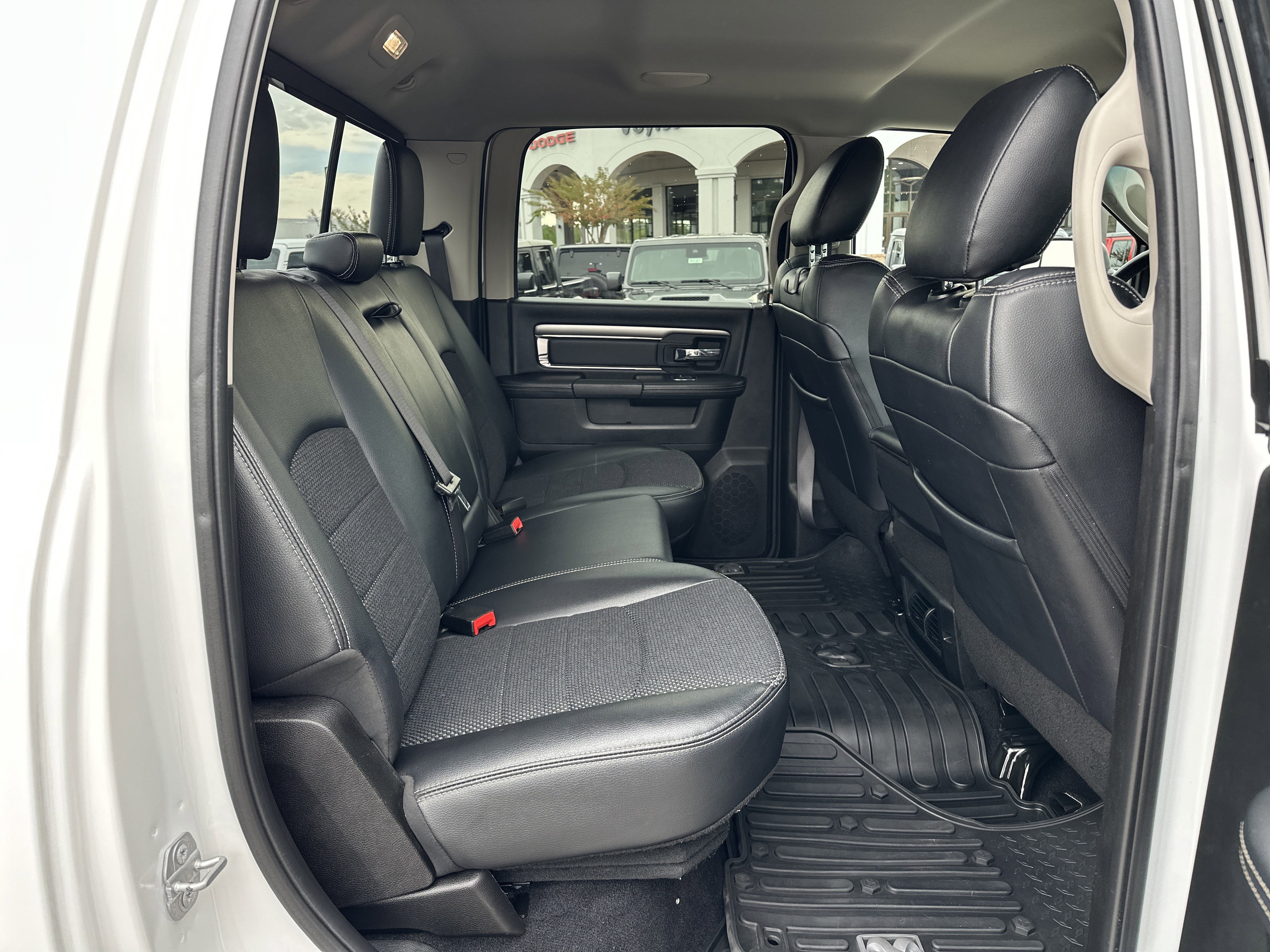 Used 2018 RAM 2500 Big Horn w/ Sport Appearance Group image 16