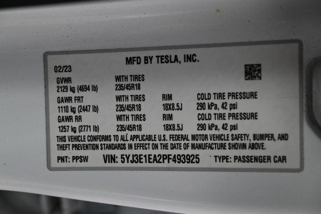 Used 2023 Tesla Model 3 Standard Range RWD image 2