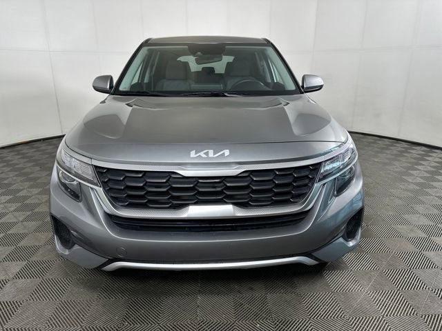 Used 2023 Kia Seltos LX image 8