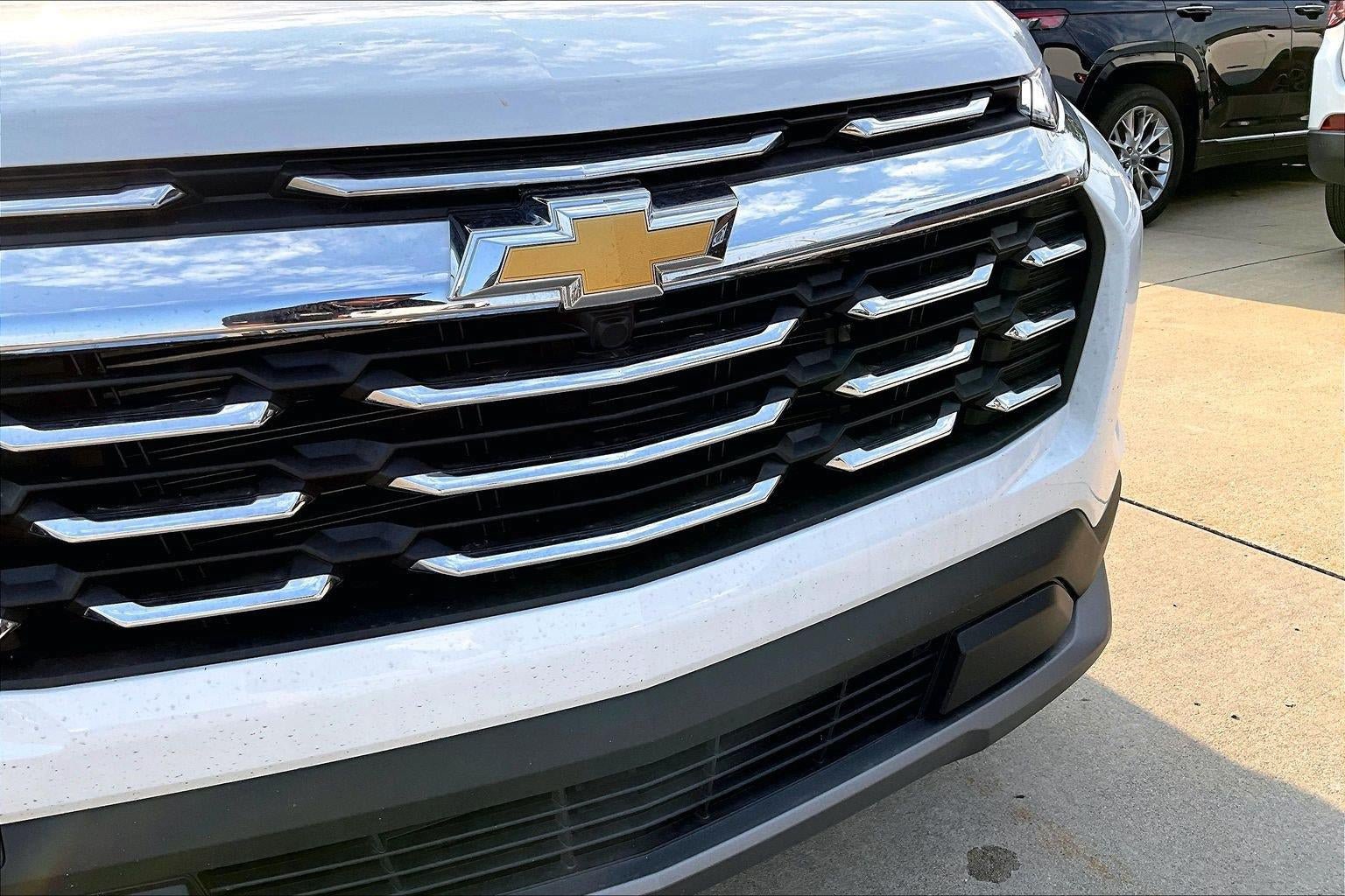 Used 2026 Chevrolet Equinox LT FWD image 28