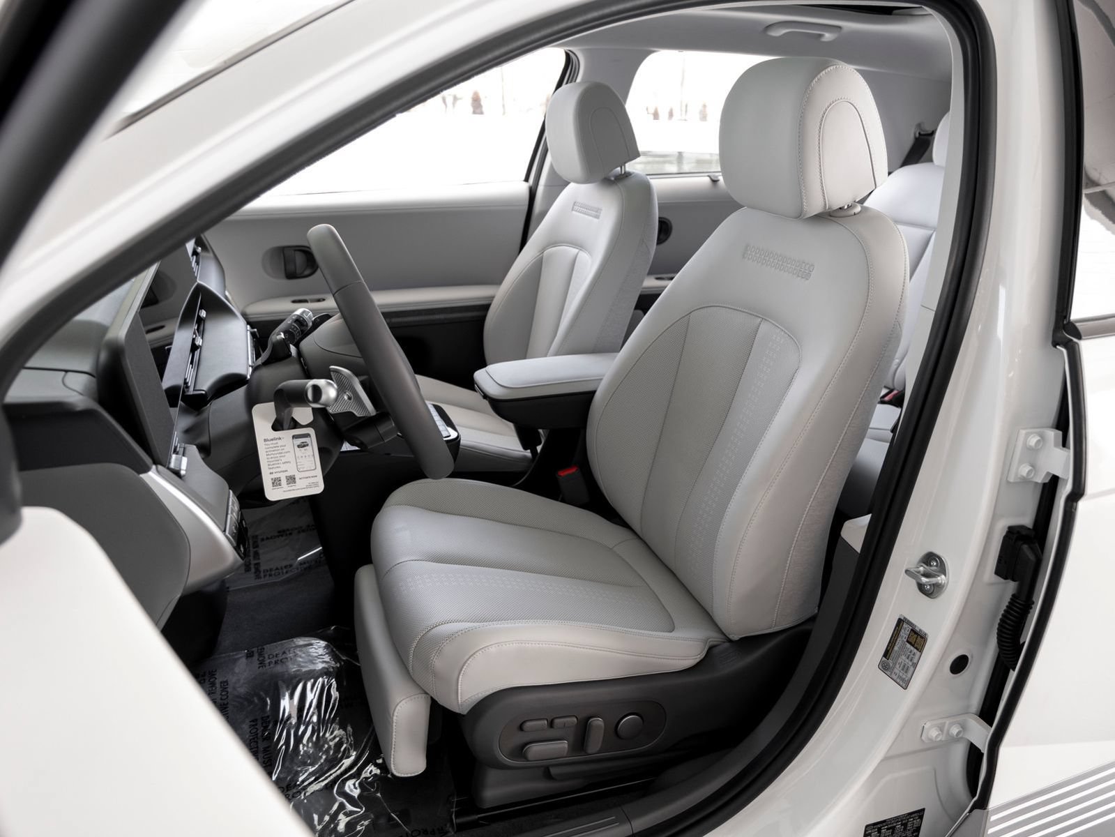 New 2026 Hyundai Ioniq 5 Limited RWD image 10