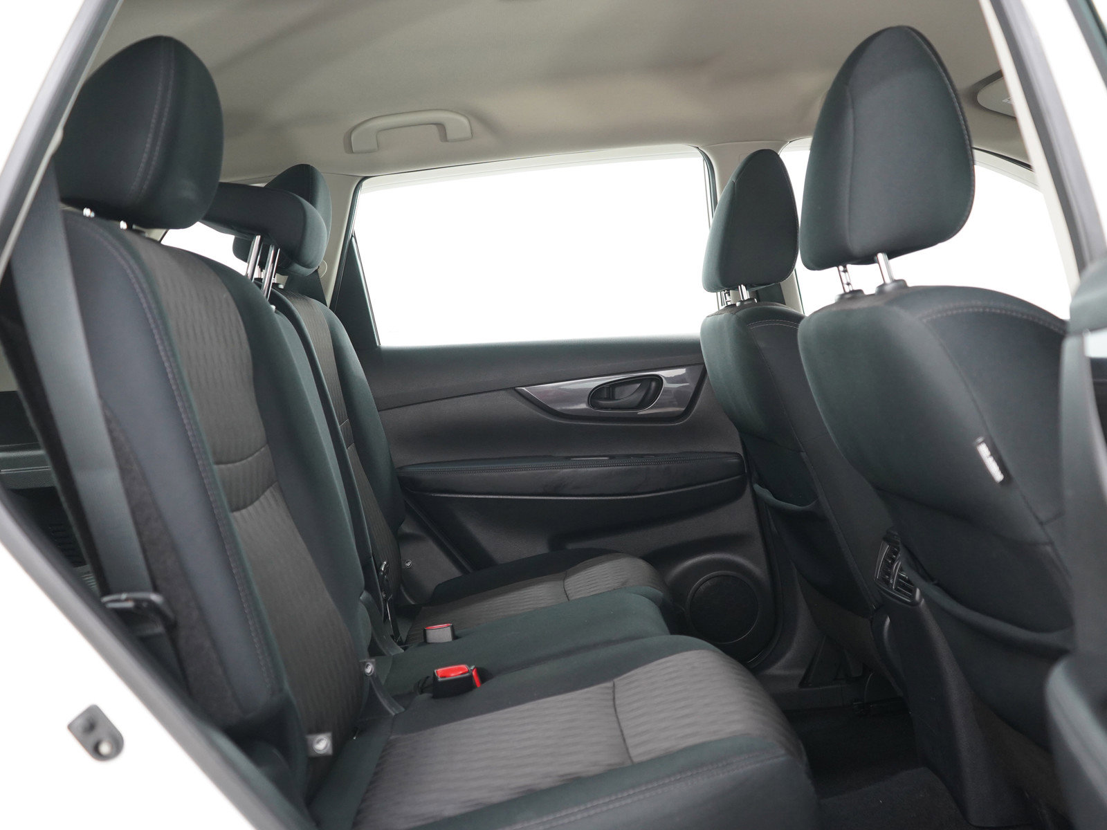 Used 2019 Nissan Rogue S AWD/4WD image 11