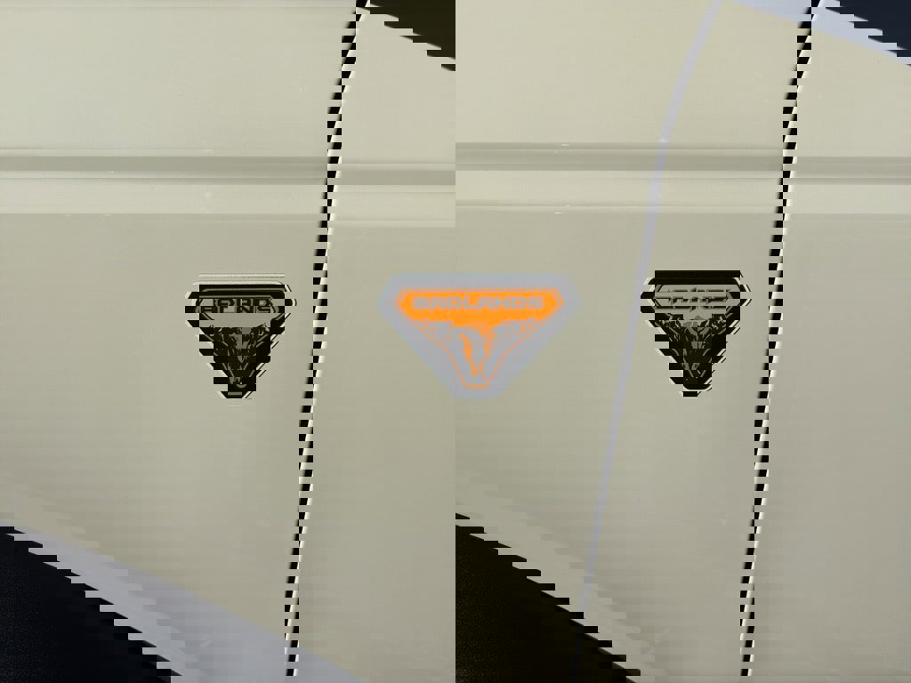 New 2025 Ford Bronco Badlands image 33