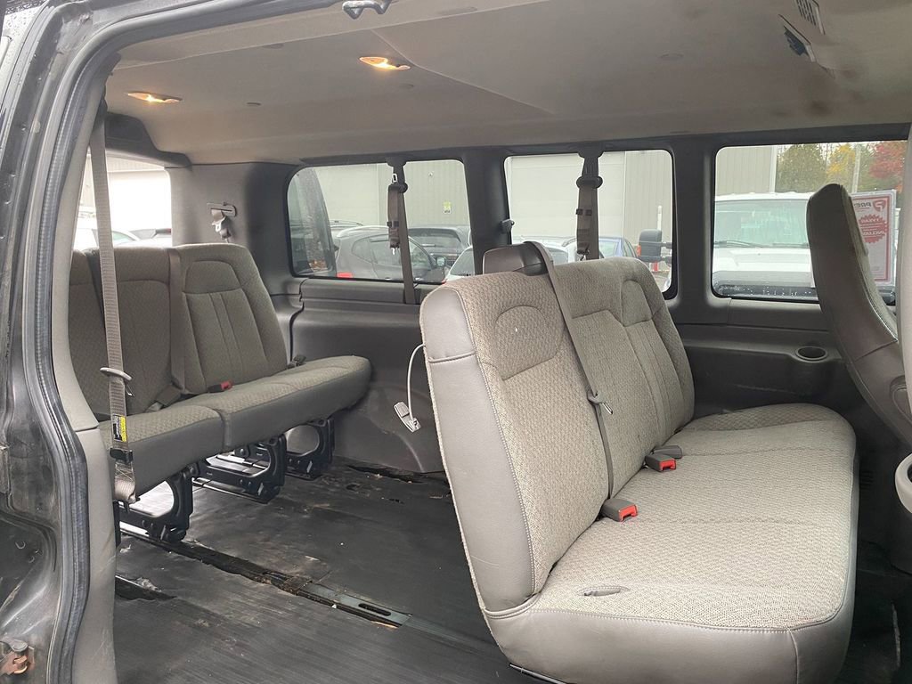 Used 2023 Chevrolet Express 2500 LS w/ Driver Convenience Package image 23