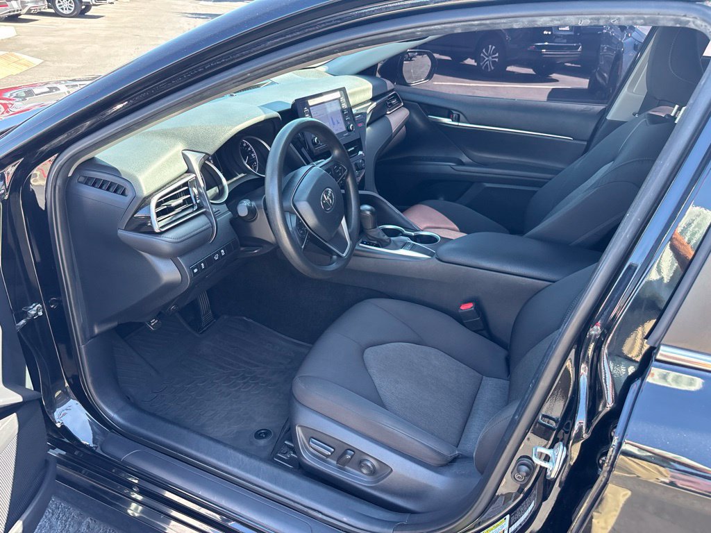 Used 2024 Toyota Camry LE w/ Convenience Package FWD image 13