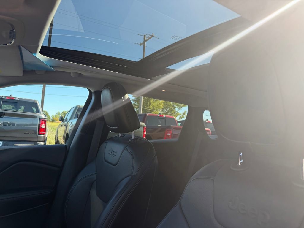 Certified 2022 Jeep Cherokee Limited image 29