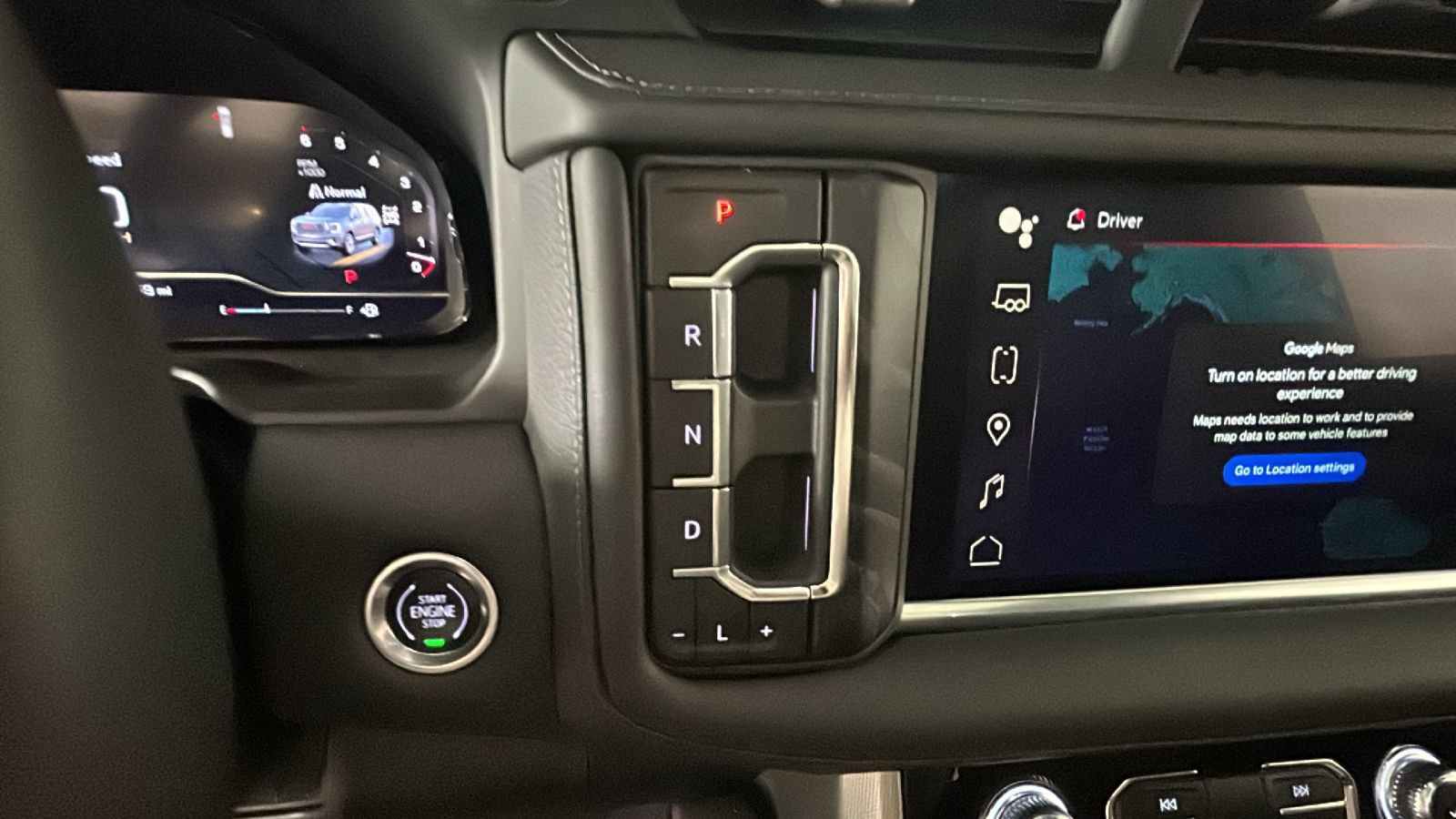 Used 2024 GMC Yukon XL Denali w/ Advanced Technology Package AWD/4WD image 24