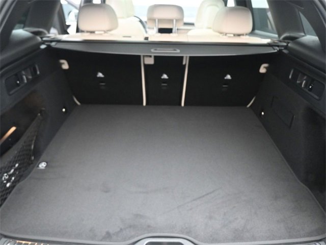 New 2025 Mercedes-Benz GLC 300 image 29