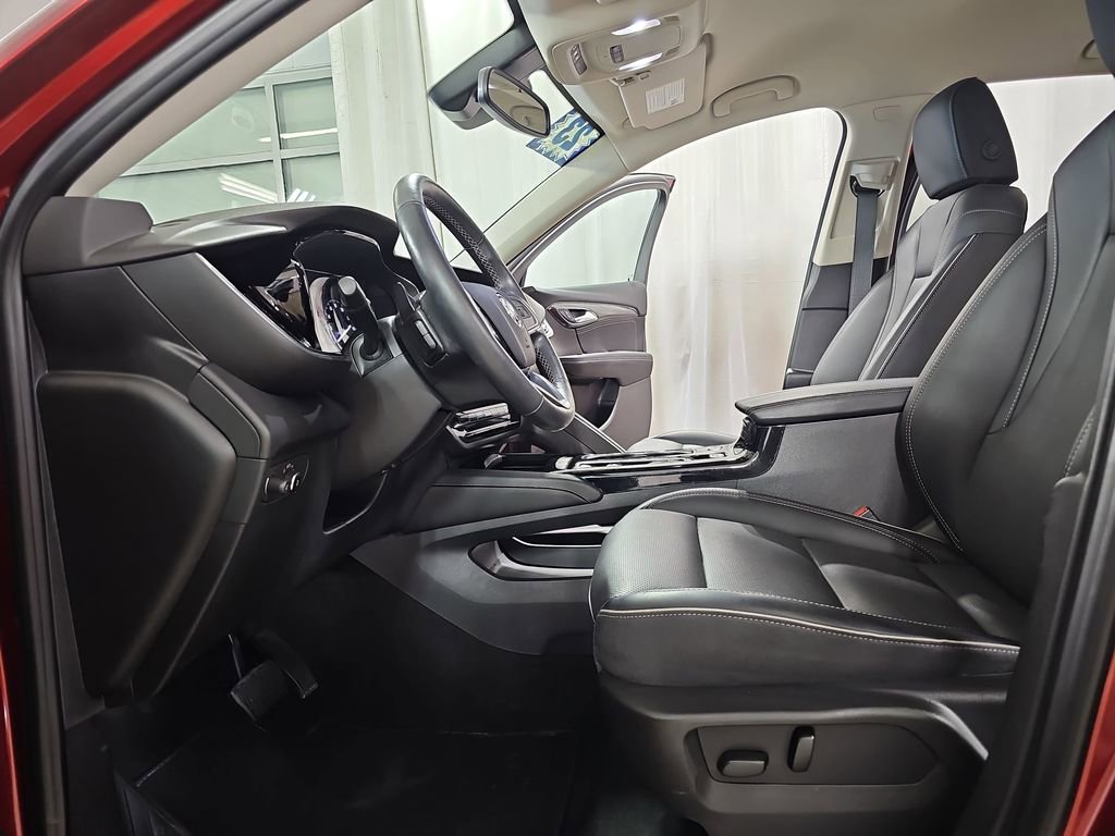 Used 2023 Buick Envision Essence image 19