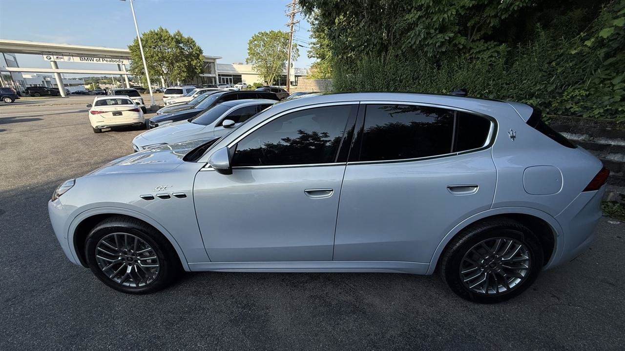 Used 2024 Maserati Grecale GT AWD/4WD image 12