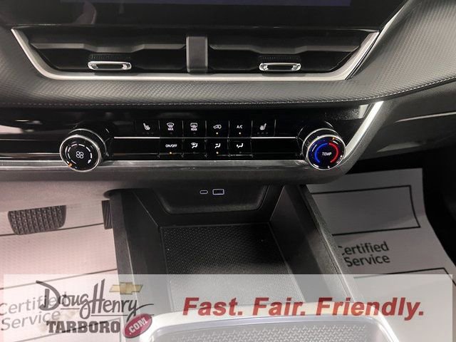 Used 2025 Chevrolet Equinox LT image 46