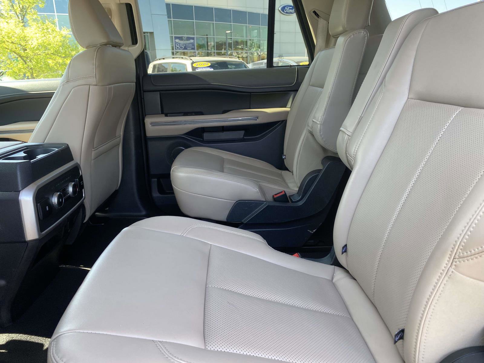 Used 2024 Ford Expedition Max XLT AWD/4WD image 12