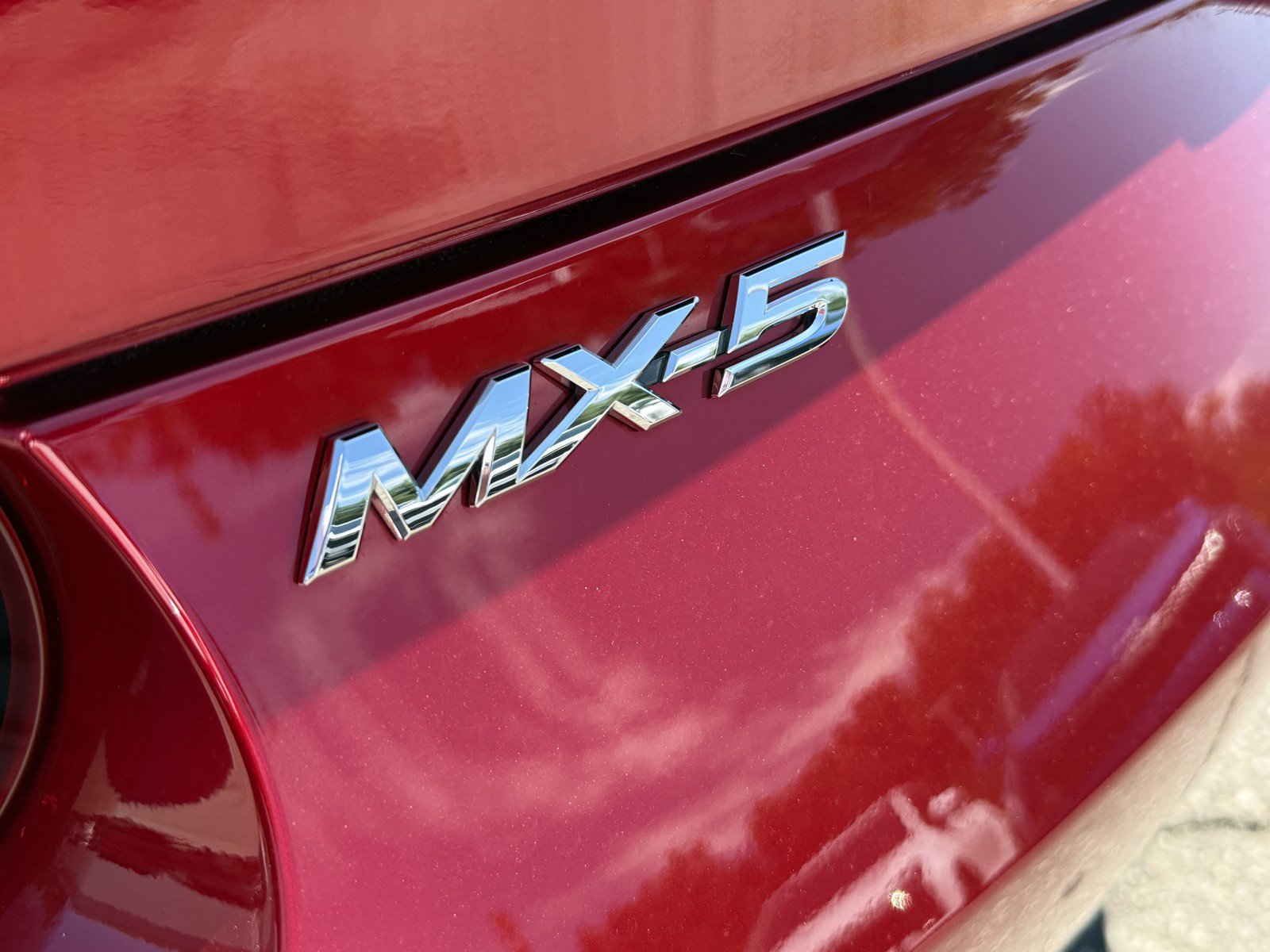 Used 2019 MAZDA MX-5 Miata RF Grand Touring RWD image 27