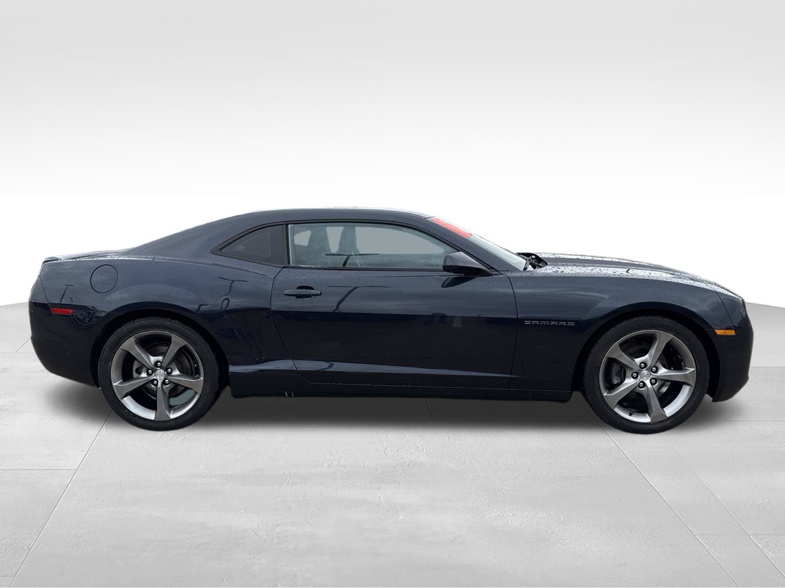 Used 2013 Chevrolet Camaro LT w/ RS Package RWD image 4