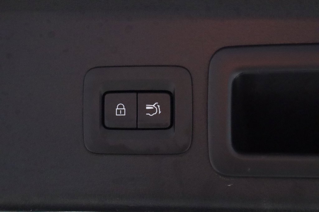 Used 2022 MAZDA CX-30 AWD 2.5 S w/ Premium Package image 22