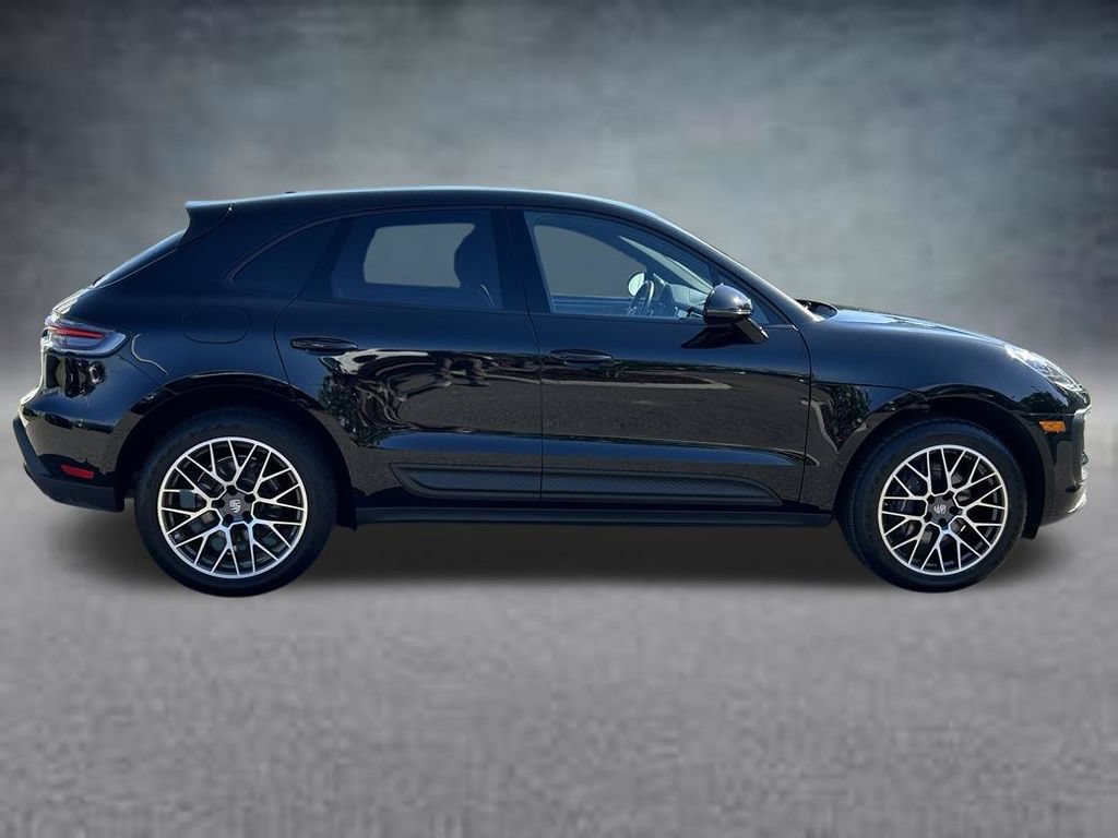 Used 2023 Porsche Macan Turbo AWD/4WD image 6