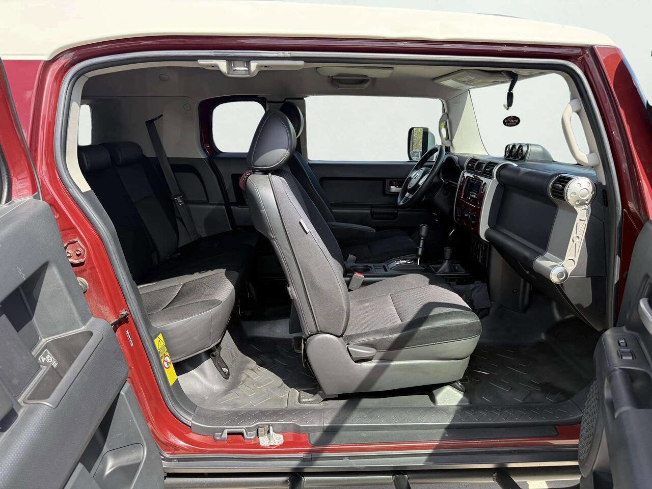 Used 2008 Toyota FJ Cruiser 4WD image 13