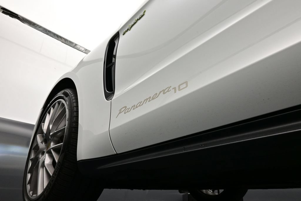 Certified 2020 Porsche Panamera 4 AWD/4WD image 19