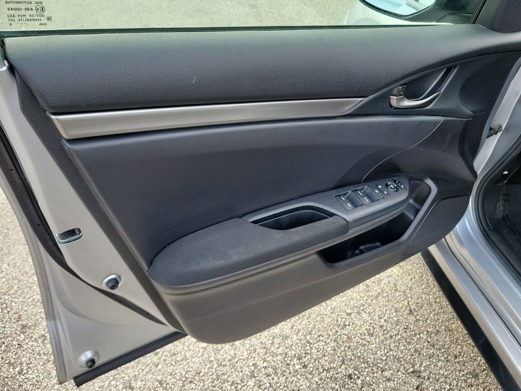 Used 2019 Honda Civic Sport image 18