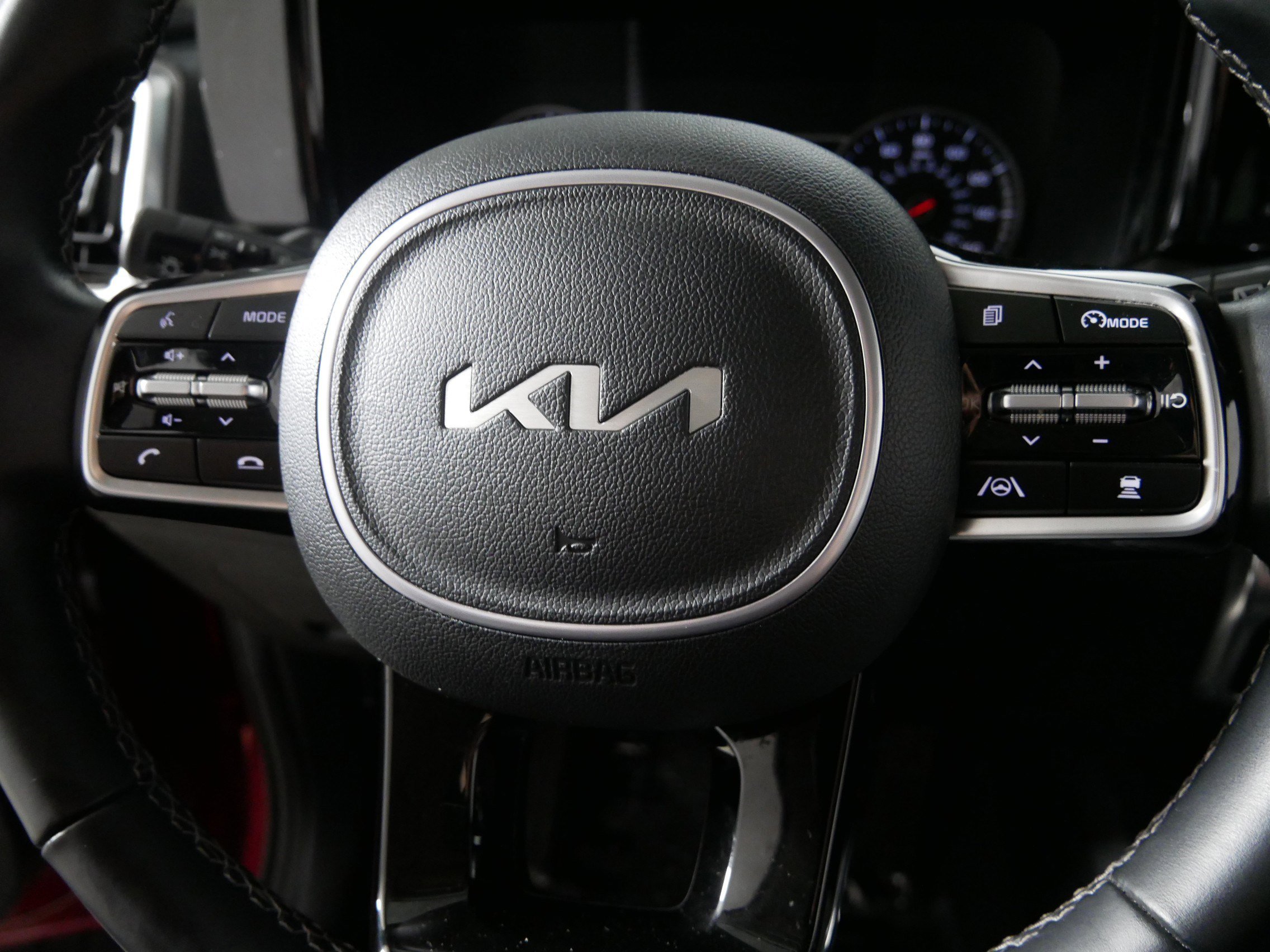 Used 2022 Kia Sorento SX image 25