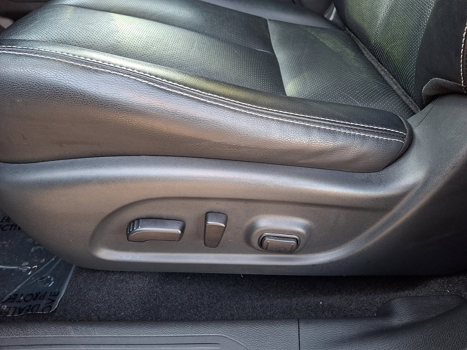 Used 2020 Nissan Murano SL w/ Moonroof Package AWD/4WD image 15