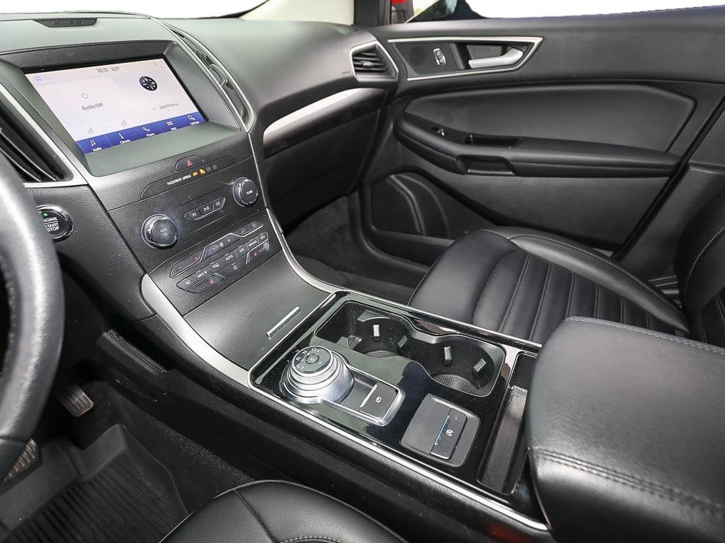 Used 2020 Ford Edge SEL FWD image 20
