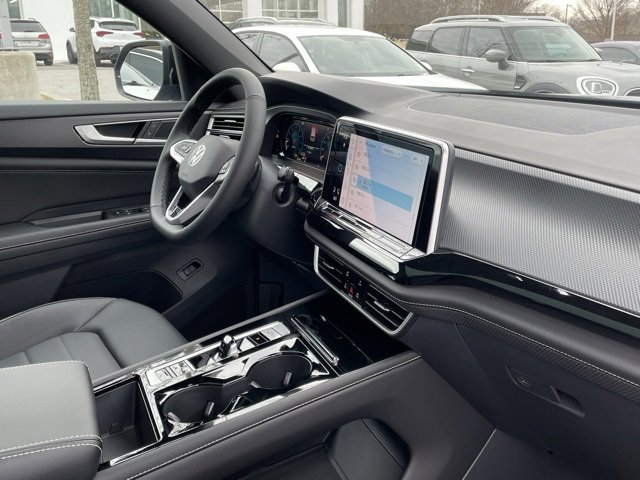 New 2025 Volkswagen Atlas Cross Sport SEL R-Line image 29