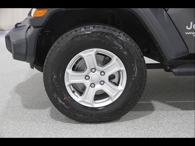 Used 2020 Jeep Wrangler Unlimited Sport S AWD/4WD image 23