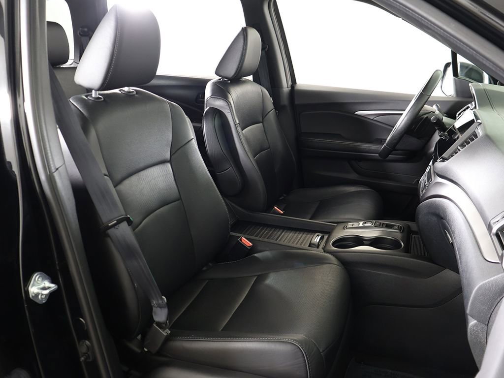 Used 2023 Honda Passport EX-L image 32