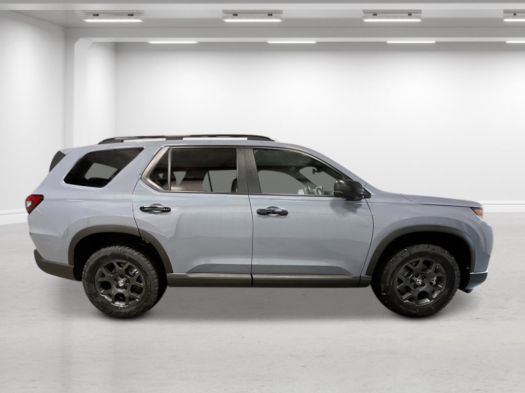 New 2026 Honda Pilot TrailSport image 9