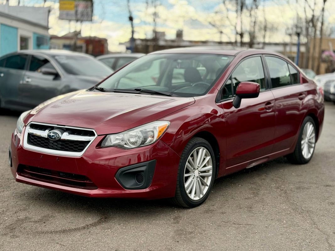 Used 2013 Subaru Impreza 2.0i Premium w/ Alloy Wheel Pkg + Moonroof AWD/4WD image 4
