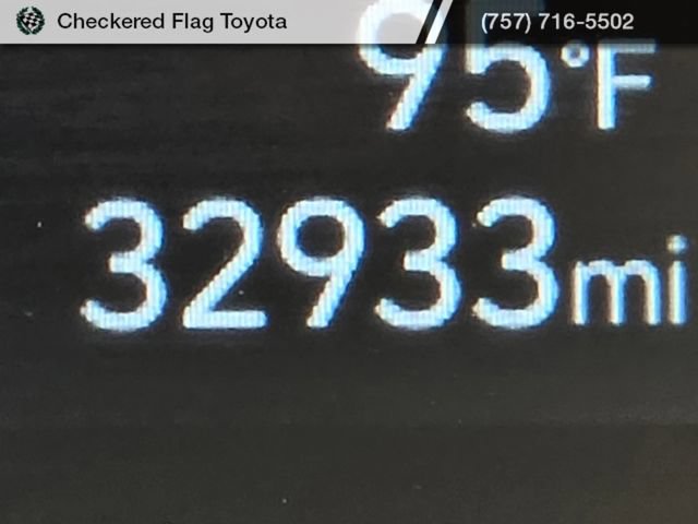 Used 2023 Hyundai Venue SE w/ Cargo Package FWD image 11