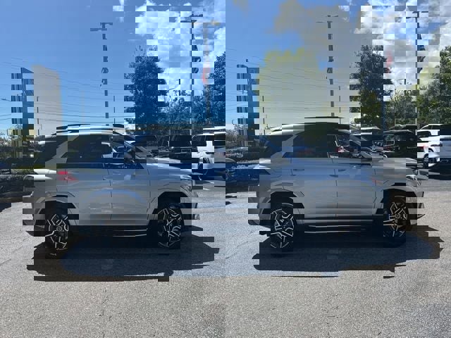 New 2026 Mercedes-Benz GLE 450 4MATIC image 3