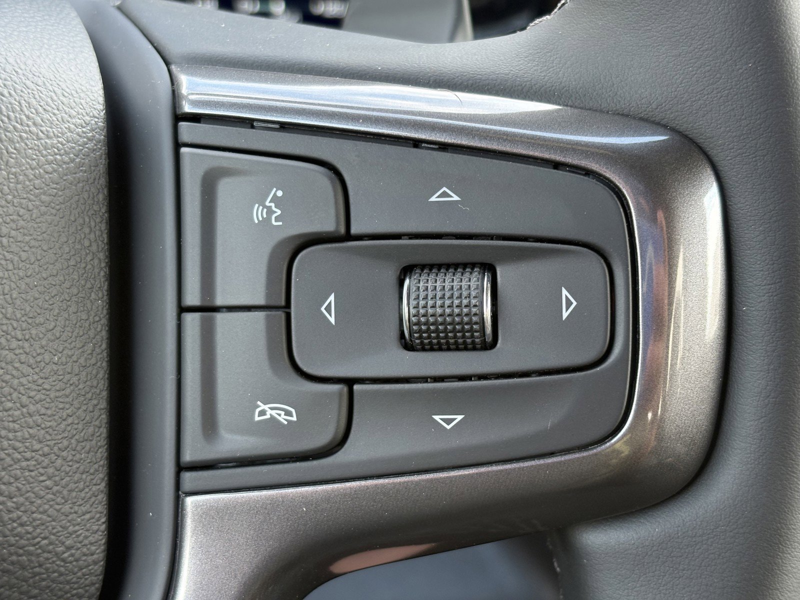 New 2026 Chevrolet Silverado 1500 ZR2 AWD/4WD image 32