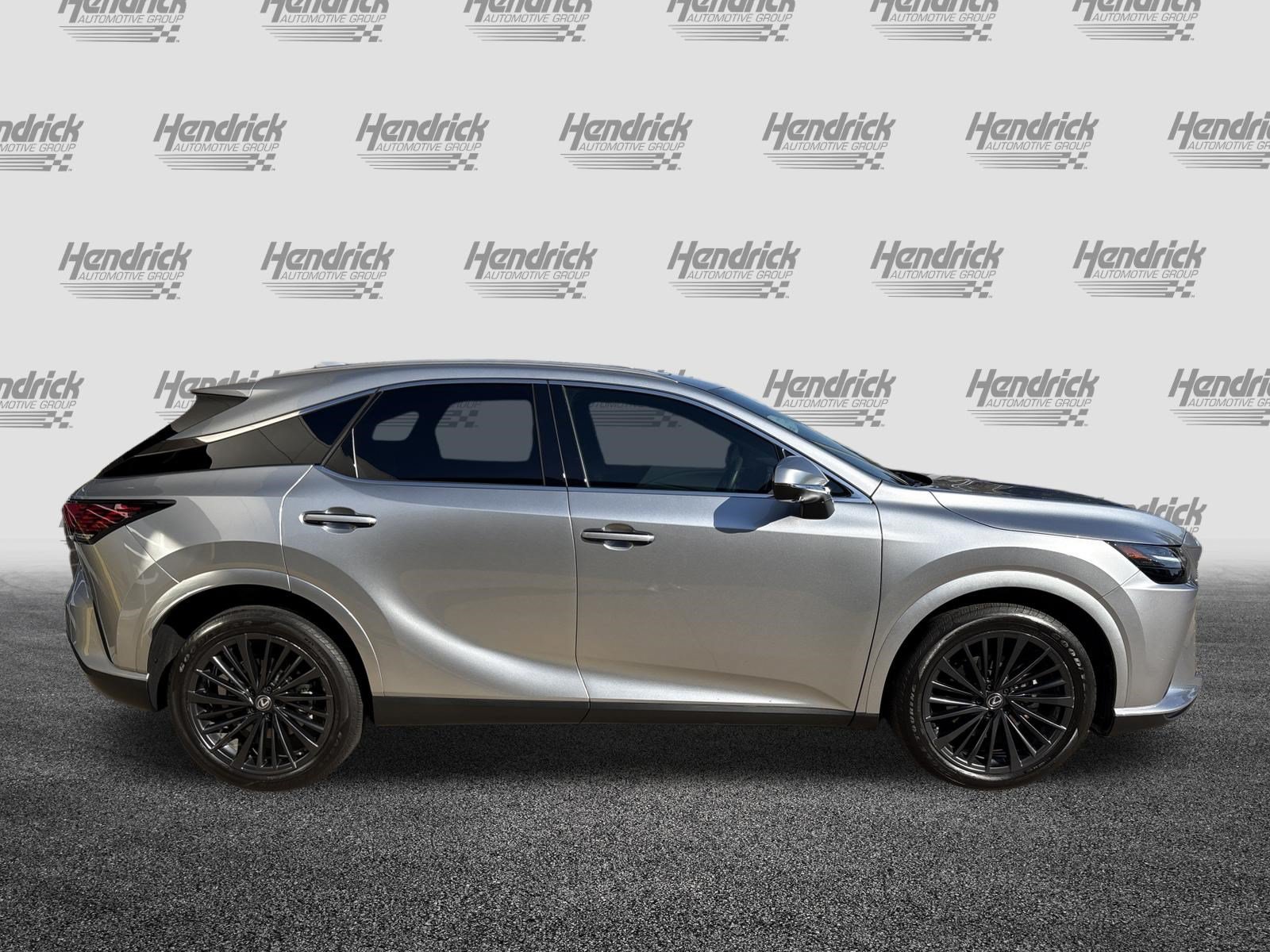 Used 2024 Lexus RX 350 Premium w/ Convenience Package FWD image 11