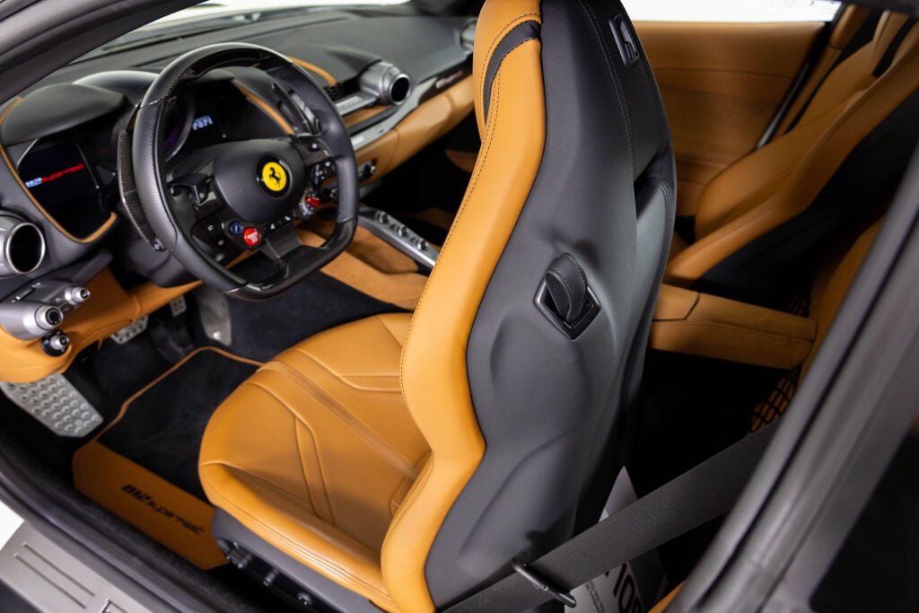 Certified 2019 Ferrari 812 Superfast RWD image 40