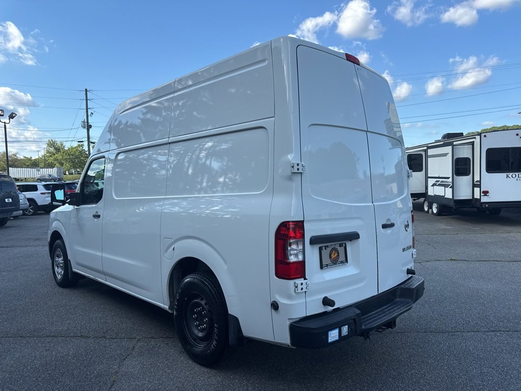 Used 2018 Nissan NV 3500 SV image 24