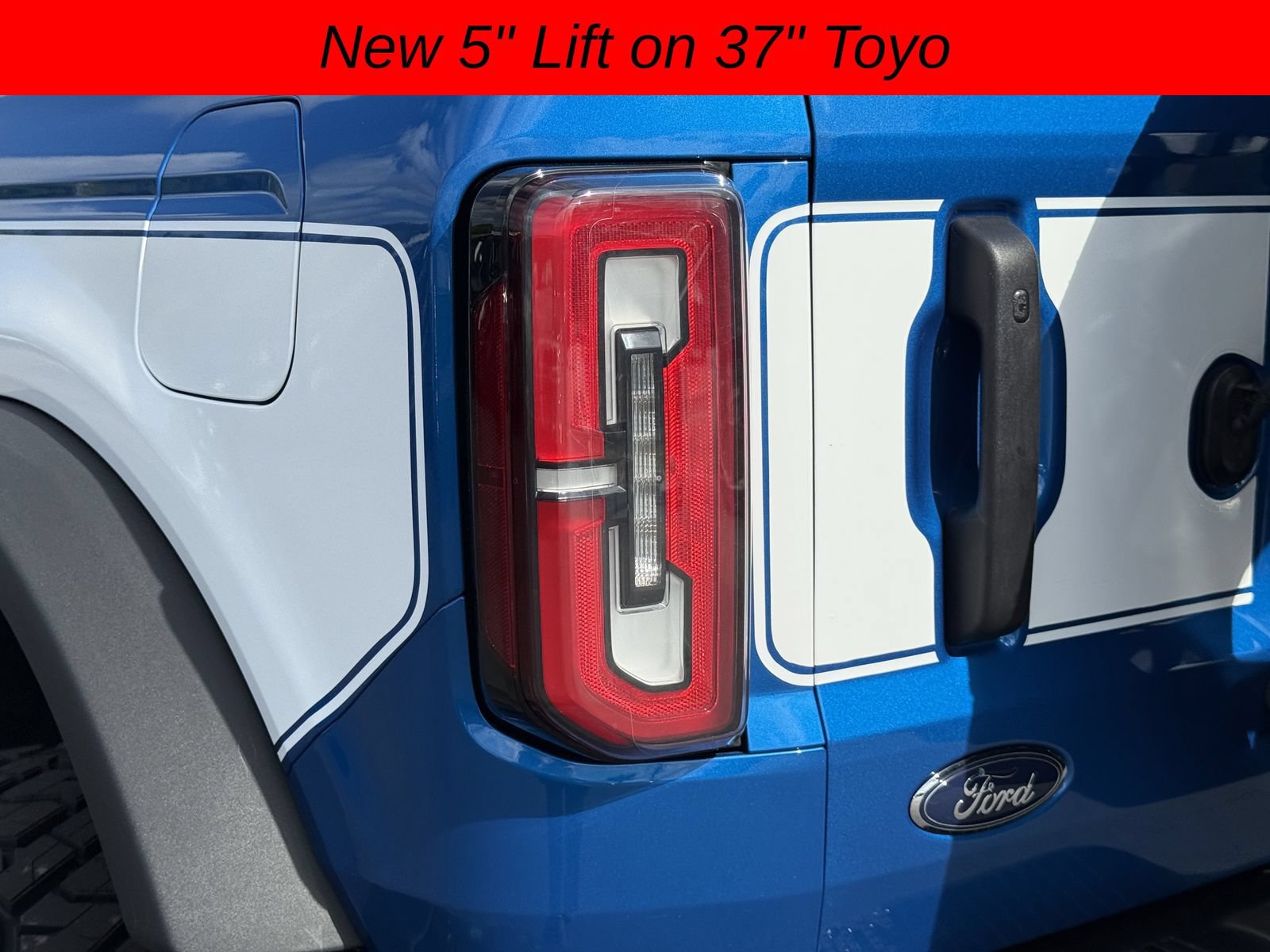 Used 2025 Ford Bronco Badlands AWD/4WD image 11