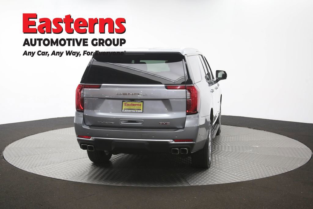 Used 2025 GMC Yukon Denali AWD/4WD image 42