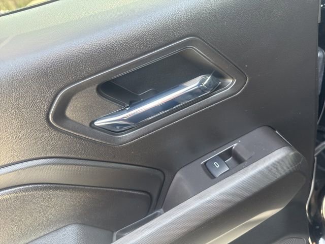 Used 2024 Chevrolet Colorado LT image 25