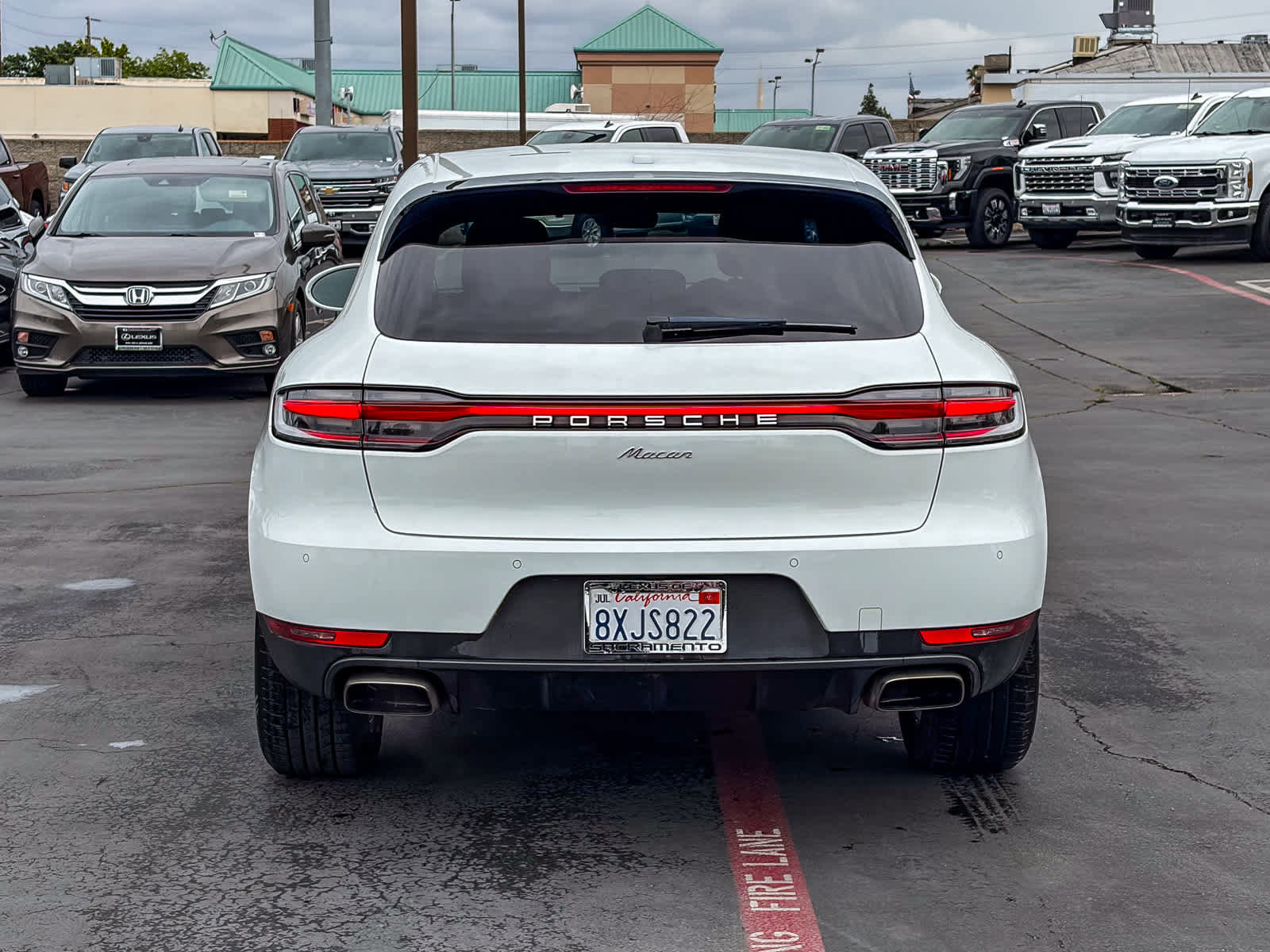 Used 2019 Porsche Macan AWD/4WD image 3