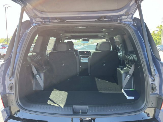 New 2027 Hyundai Santa Fe Calligraphy FWD image 12